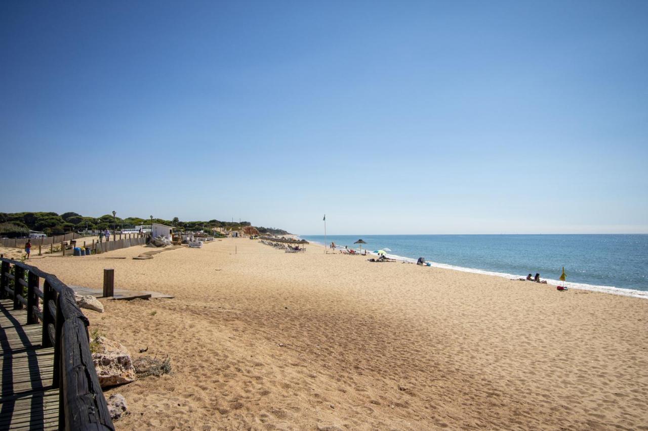 Apartamento Carteia Quarteira Exteriér fotografie